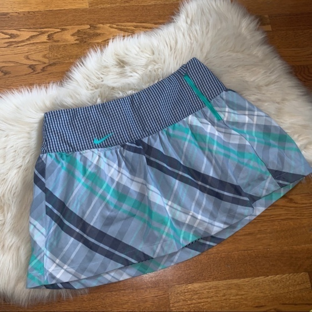 Nike golf dri‎ fit blue gingham plaid skirt size 10